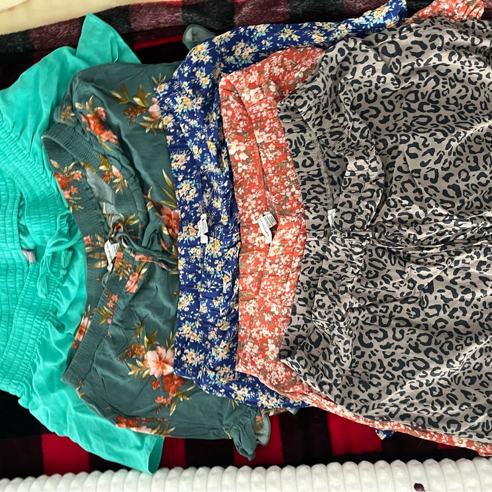 Aerie/AE short lot